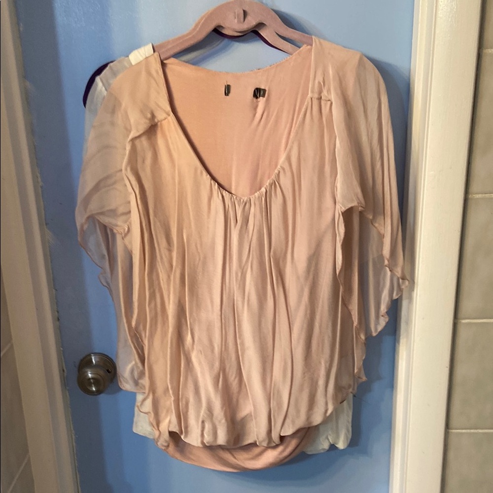 Elegant Women's Blouse in Soft Pink